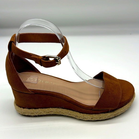 BCBGENERATION- Addie Velour Microsuede Brown Ankle Strap Wedge Slingback SZ 7.5 - Picture 5 of 14